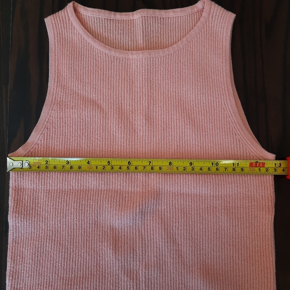 Tristan Coral Sleeveless Top Size Small - Picture 3 of 4